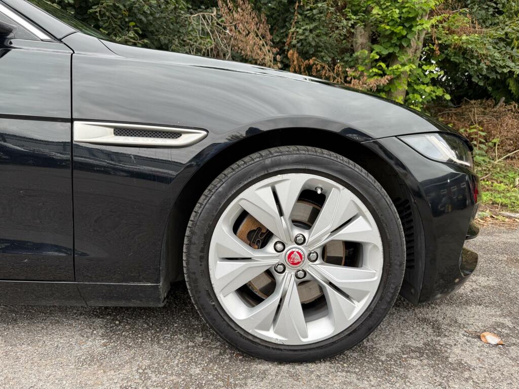 Jaguar XE 2.0D 180 R Sport Silver #122