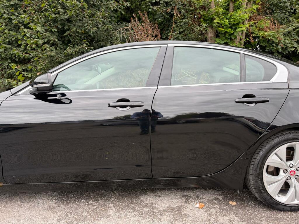 Jaguar XE 2.0D 180 R Sport Silver #279