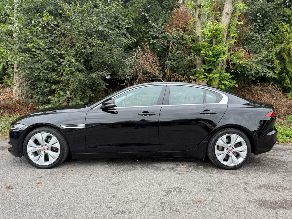 Jaguar XE 2.0D 180 R Sport Silver #151