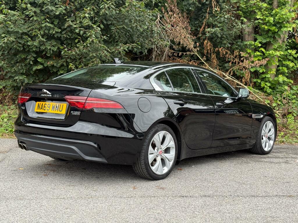 Jaguar XE 2.0D 180 R Sport Silver #254