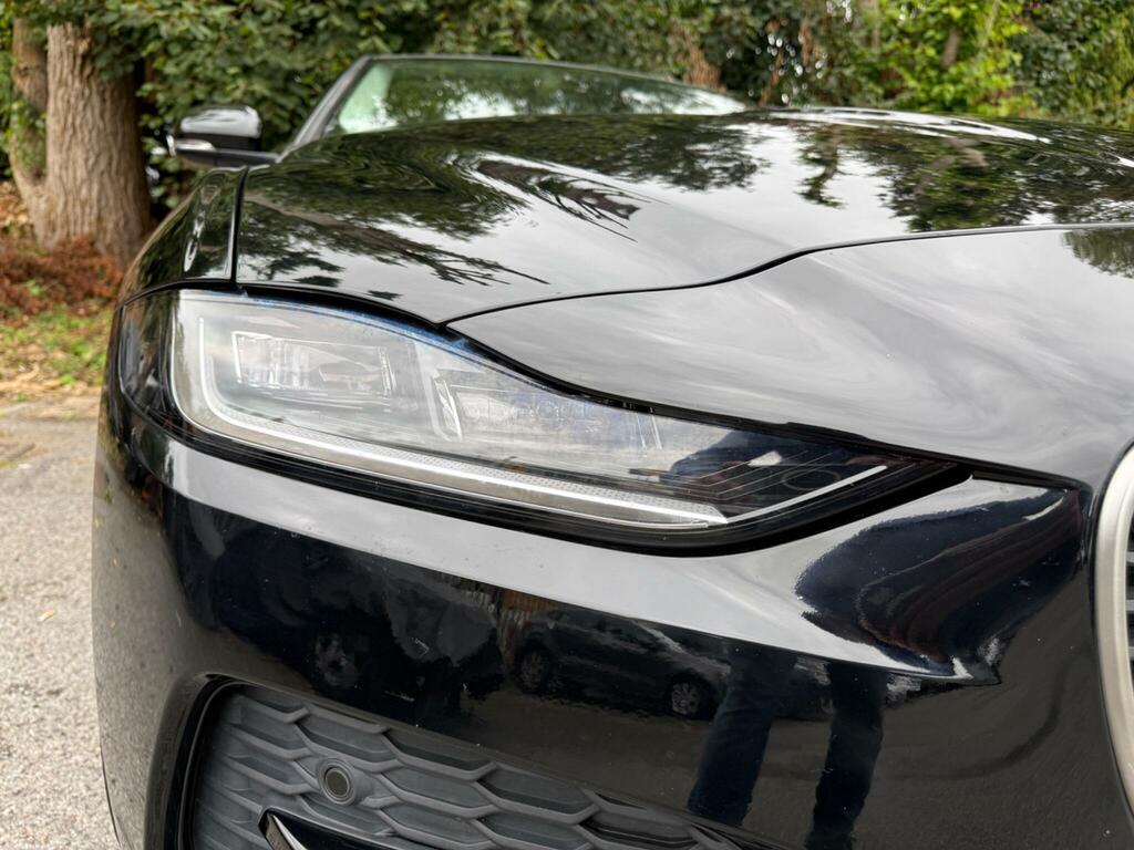 Jaguar XE 2.0D 180 R Sport Silver #71
