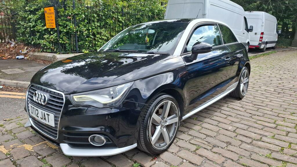 Audi A1 1.6 Tdi Se 103 Bhp Black #2