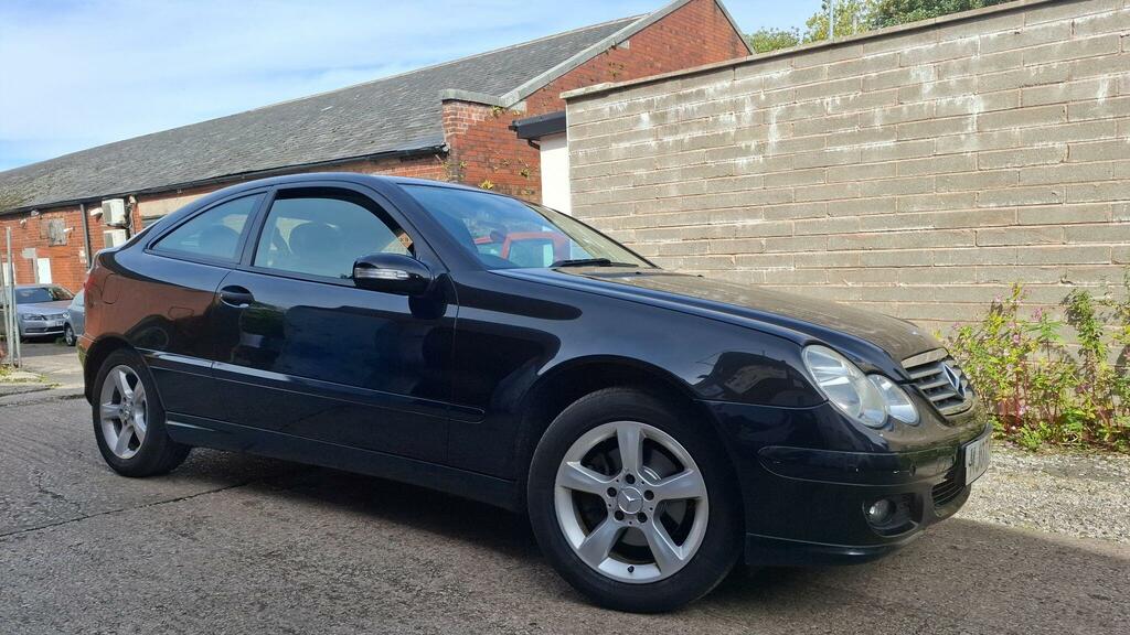 Mercedes-Benz C Class Se Black
