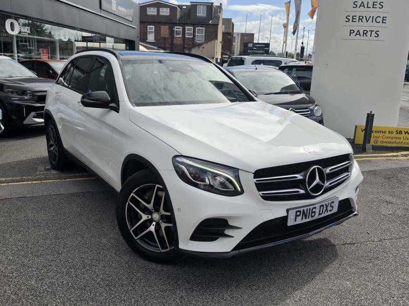 Mercedes-Benz GLC Class Glc 220D 4Matic Amg Line Premium 9G-tronic White