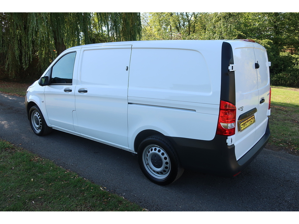 Mercedes-Benz Vito 2.0 114 Cdi Progressive Panel Van G-tro White #4