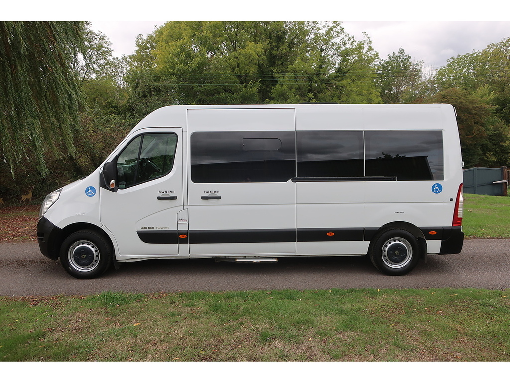 Renault Master 2.3 Dci 35 Business L3 H2 Wheelchair Accessible Mi White #6