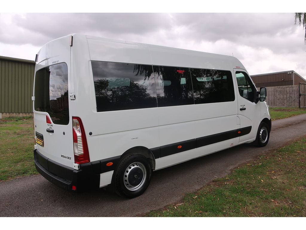 Renault Master 2.3 Dci 35 Business L3 H2 Wheelchair Accessible Mi White #2