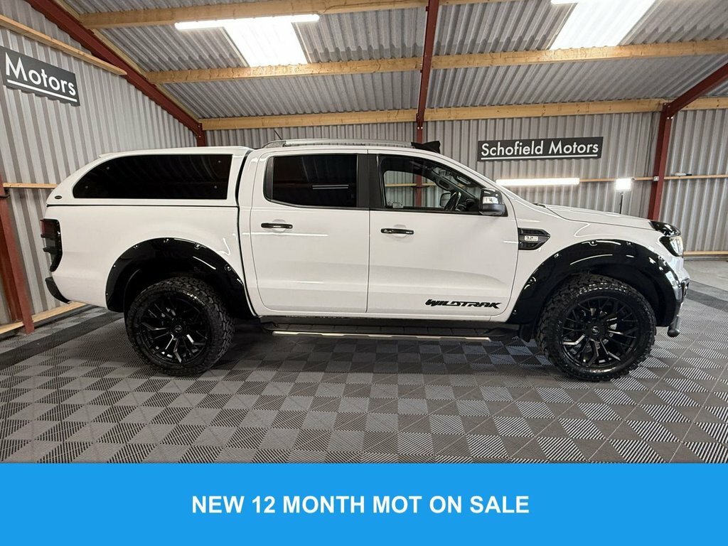 Ford Ranger 3.2L Wildtrak BP69FNM White