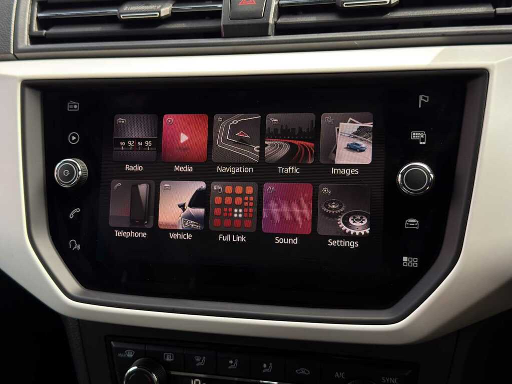 Seat Arona Se Red #26