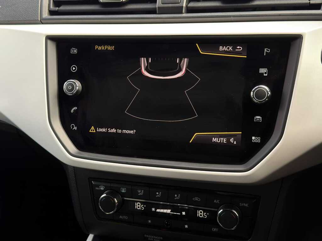 Seat Arona Se Red #22