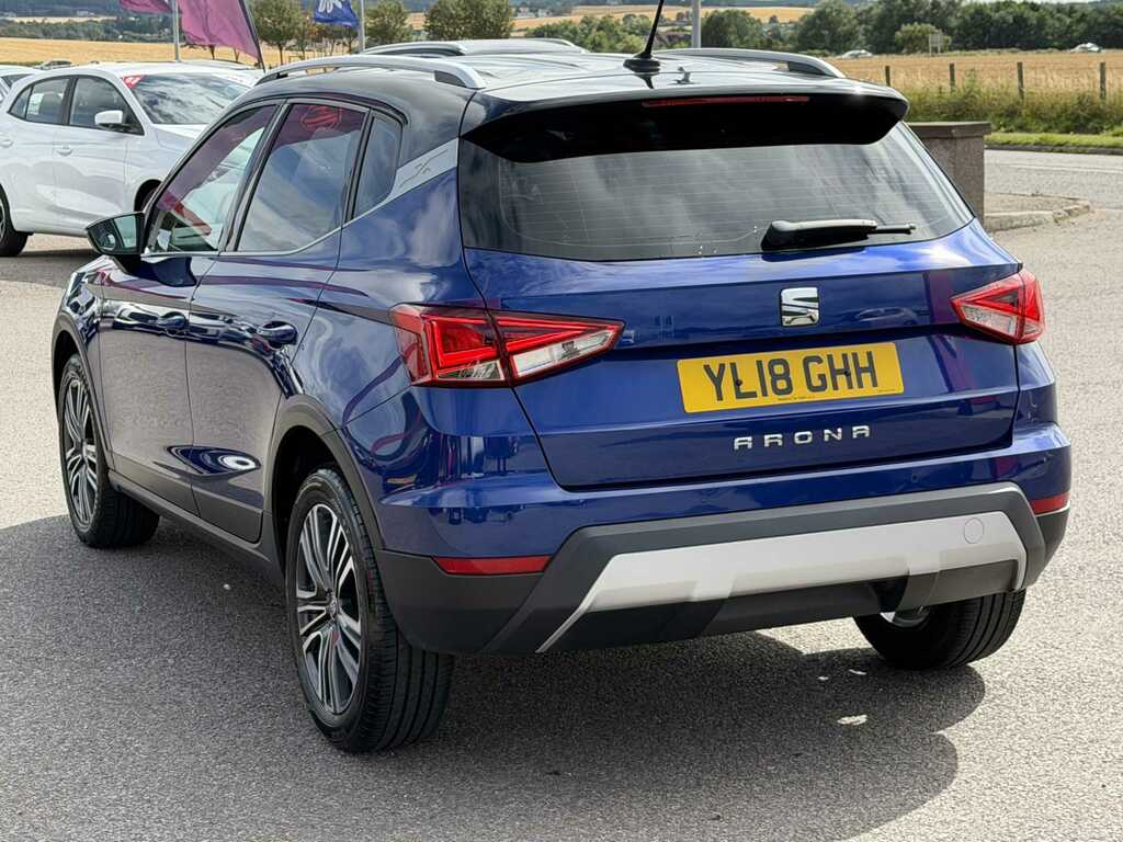 Seat Arona Se Red #35