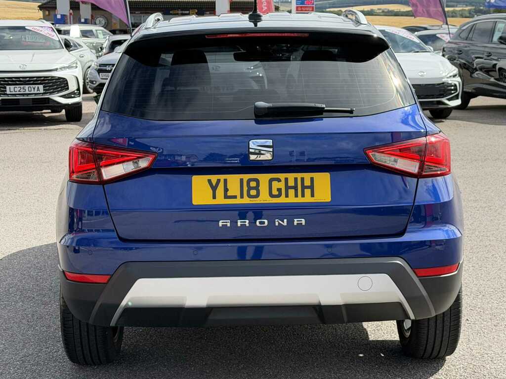 Seat Arona Se Red #11