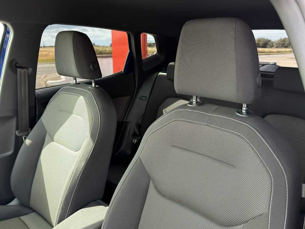 Seat Arona Se Red #15
