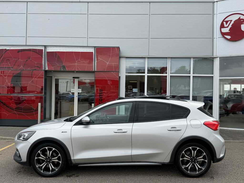 Ford Focus Active X HL19CWM #6
