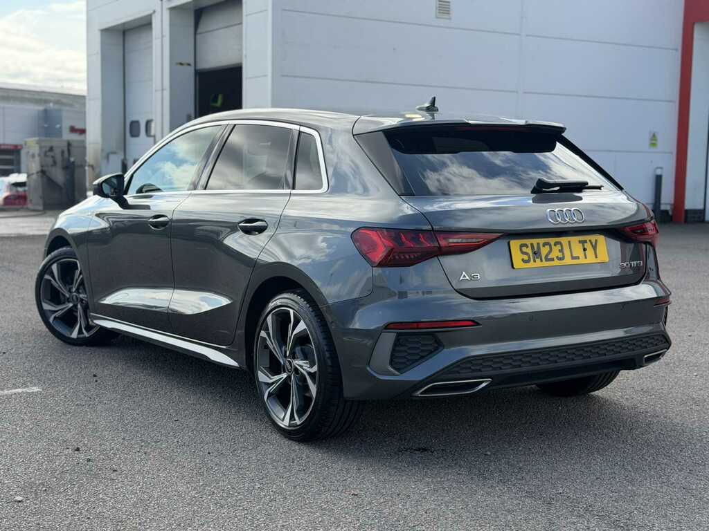 Audi A3 S Line 30 Tfsi  #2