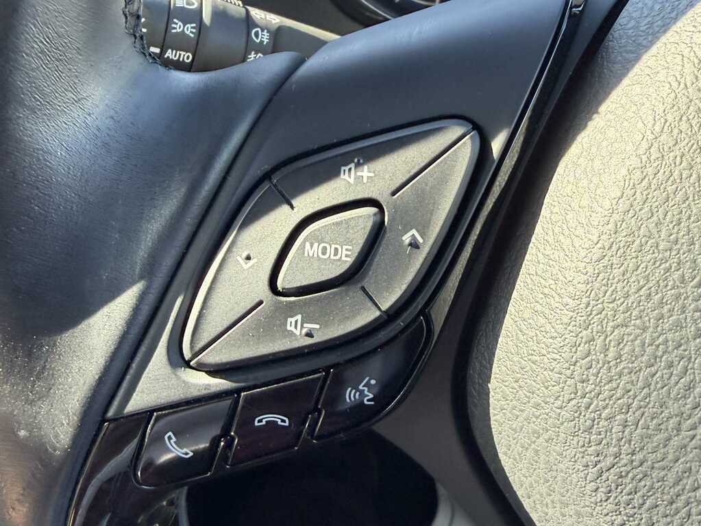 Toyota C-Hr Dynamic Silver #16