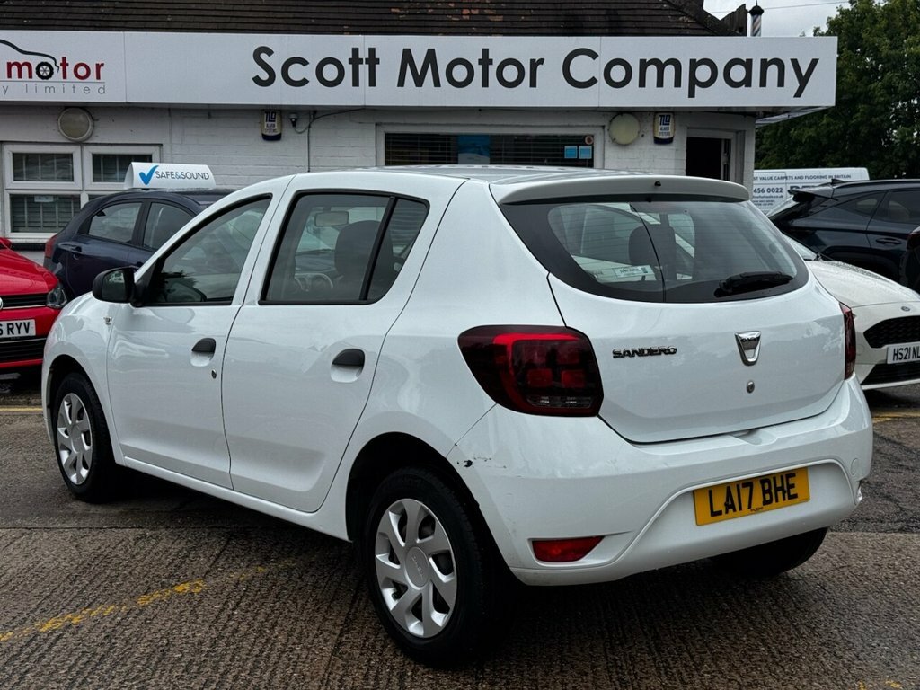 Dacia Sandero 1L Ambiance LA17BHE White #2