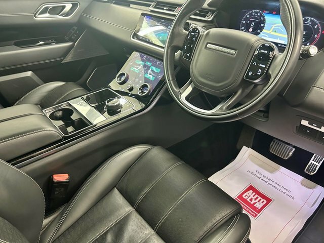 Land Rover Range Rover Velar 2.0 D240 R-dynamic Hse Black #2