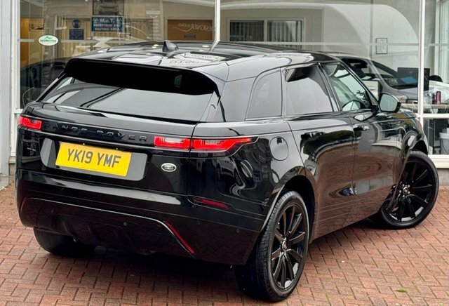 Land Rover Range Rover Velar 2.0 D240 R-dynamic Hse Black #6