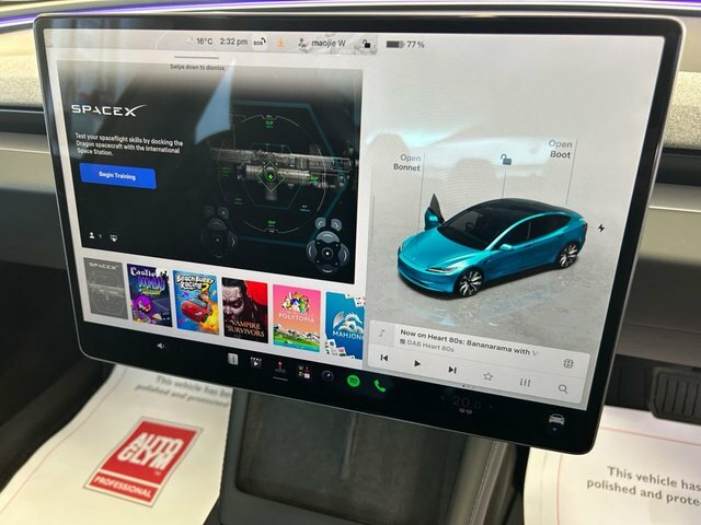 Tesla Model 3 Dual Motor Long Range Saloon 4 Blue #21