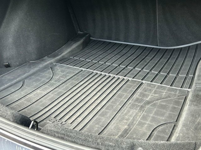 Tesla Model 3 Dual Motor Long Range Saloon 4 Blue #37