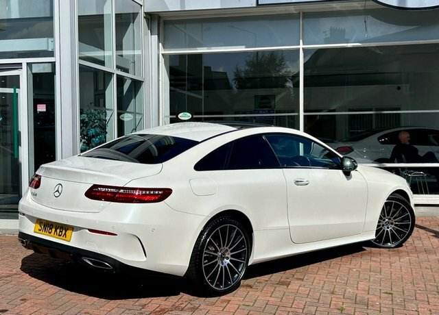 Mercedes-Benz E Class 2.0 E300 Amg Line White #3