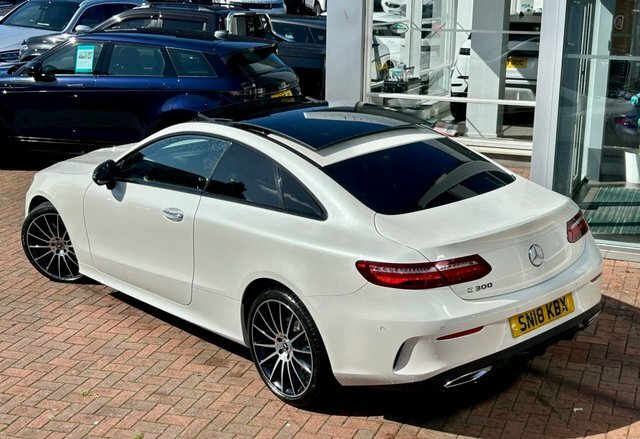 Mercedes-Benz E Class 2.0 E 220 D Amg Line 192 Bhp Blue #7