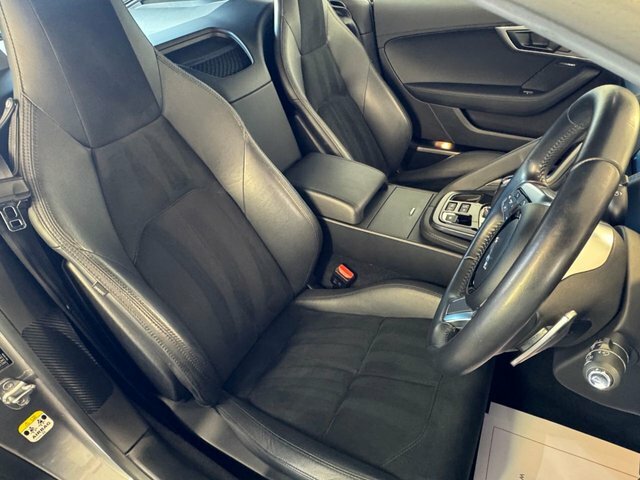 Jaguar F-Type P250i R-sport Green #12