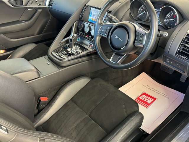 Jaguar F-Type P250i R-sport Green #14