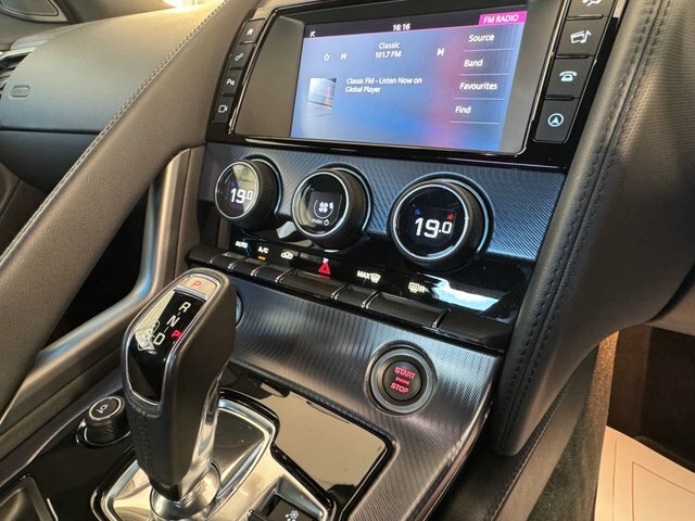 Jaguar F-Type P250i R-sport Green #26
