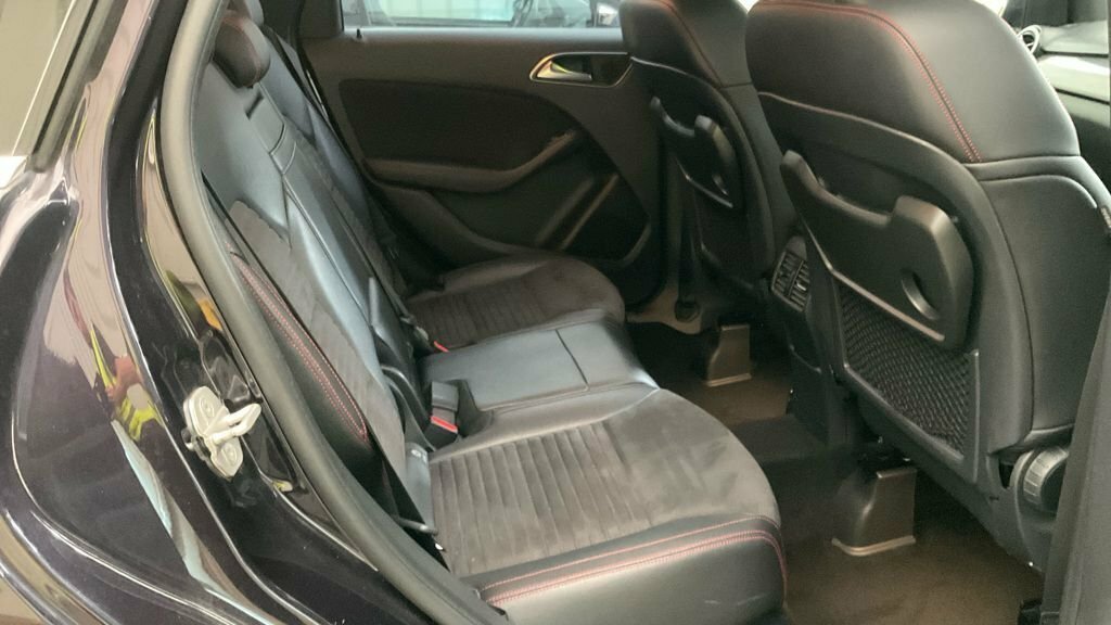 Mercedes-Benz B Class 1.5L Amg Line Purple #3