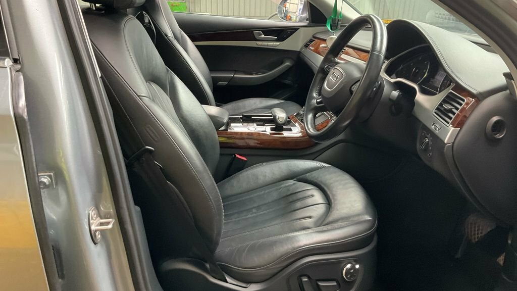Audi A8 3L Executive Se Grey #3