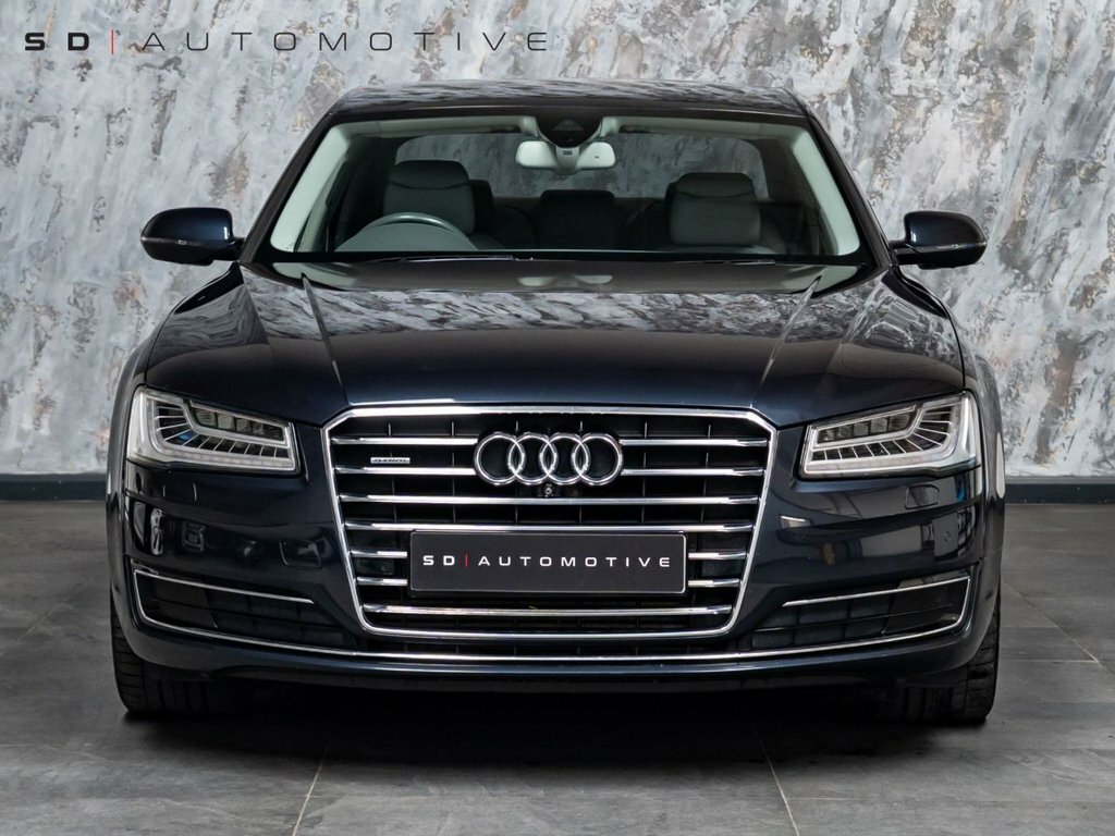 Audi A8 3L Sport Executive Blue