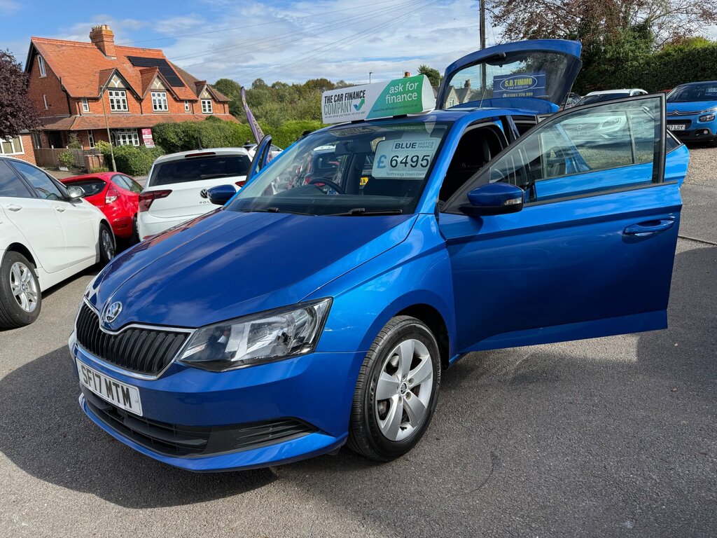 Skoda Fabia 1.0 Tsi 110 Se L Black #8
