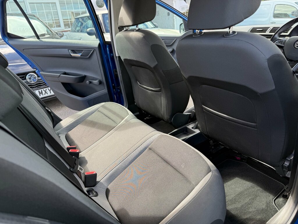 Skoda Fabia 1.0 Tsi 110 Se L Black #16