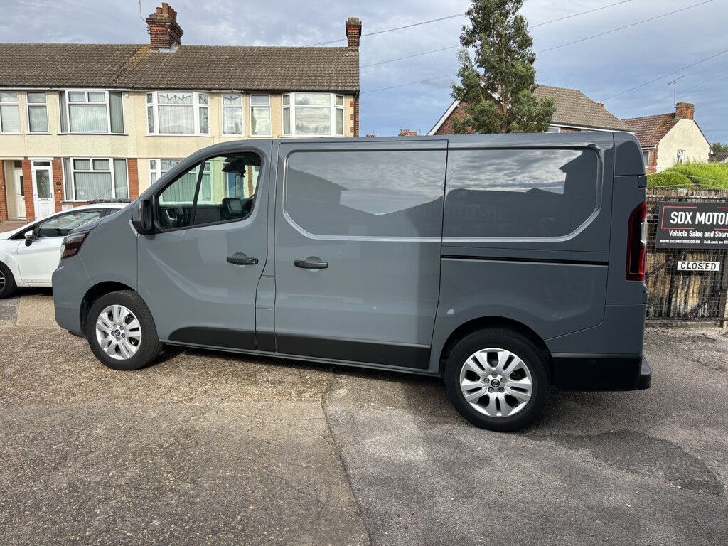 Nissan Primastar 2.0 Dci 30 Tekna Grey #3