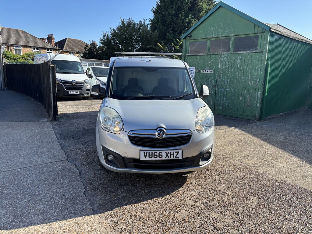 Vauxhall Combo 1.3 Cdti 2000 Ecoflex 16V Sportive Silver