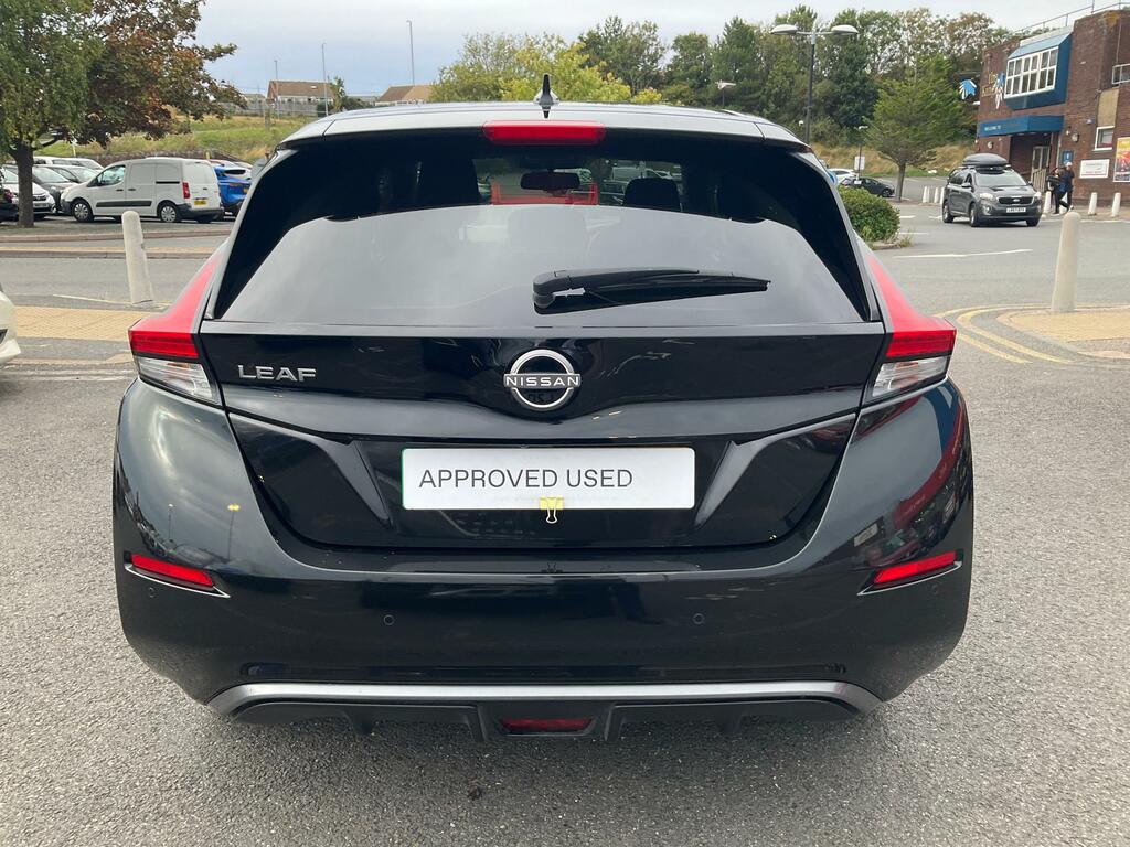 Nissan Leaf 110Kw Acenta 39Kwh Tech Pack Red #10