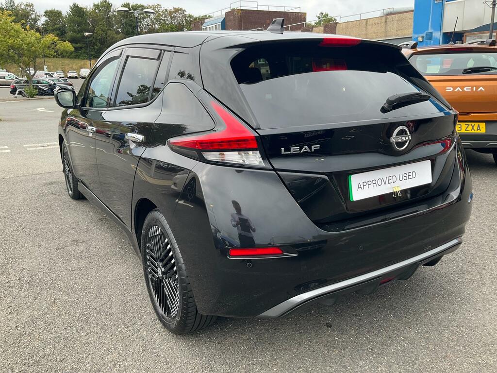 Nissan Leaf 110Kw Acenta 39Kwh Tech Pack Red #11