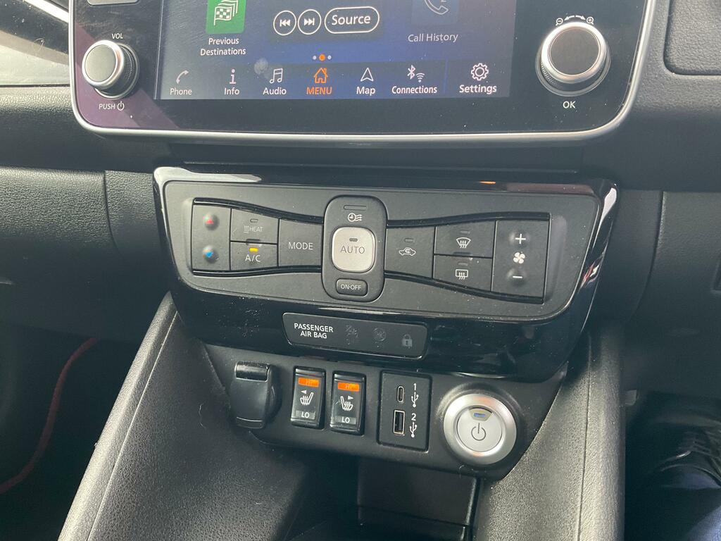 Nissan Leaf 110Kw Acenta 39Kwh Tech Pack Red #38