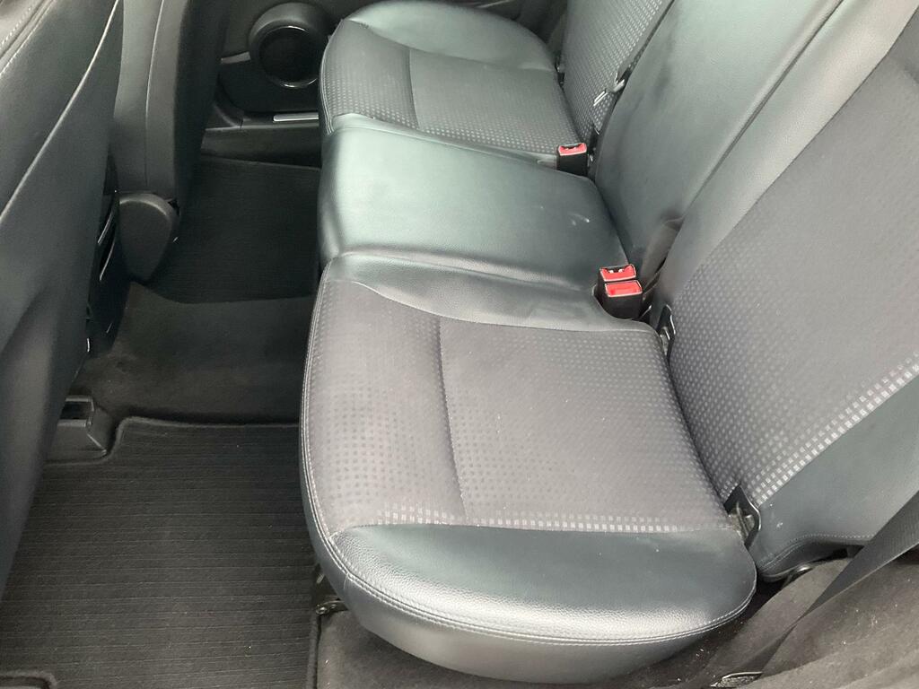Mercedes-Benz B Class Silver #30