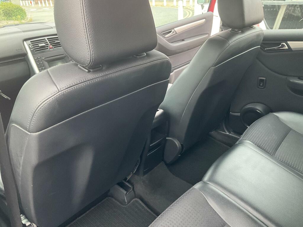 Mercedes-Benz B Class Silver #32