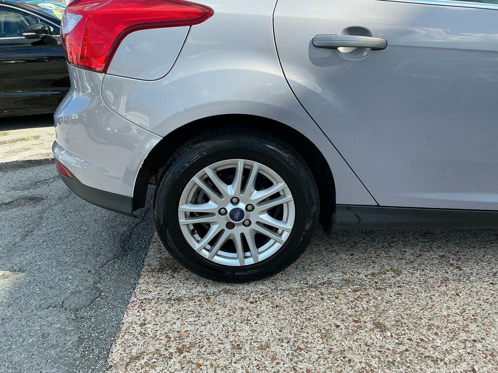 Ford Focus 2.0 Tdci Titanium Hatchback Powershift Silver #6