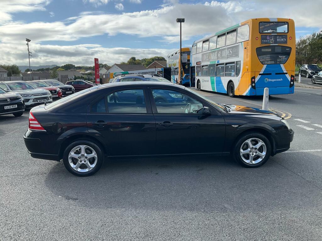 Ford Mondeo 1.8 Edge Hatchback 182 Gkm, 12 Black #5