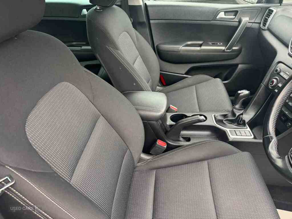 Kia Sportage 1.6 Crdi 48V Isg 2  #2