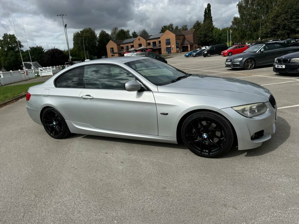 BMW 3 Series White #26