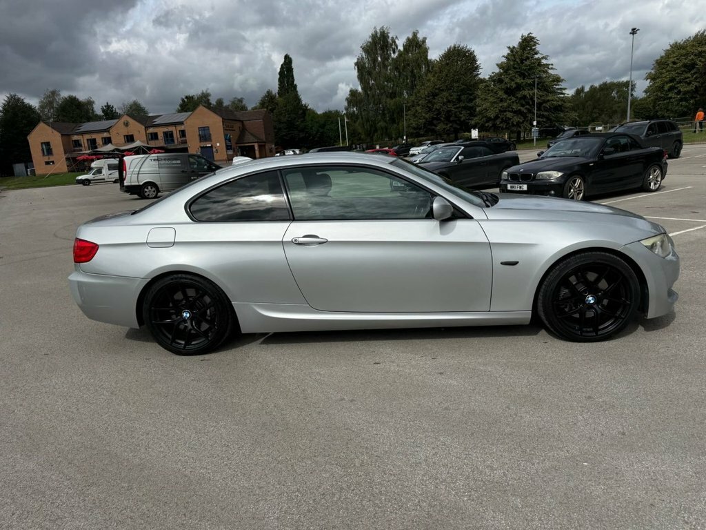 BMW 3 Series White #11