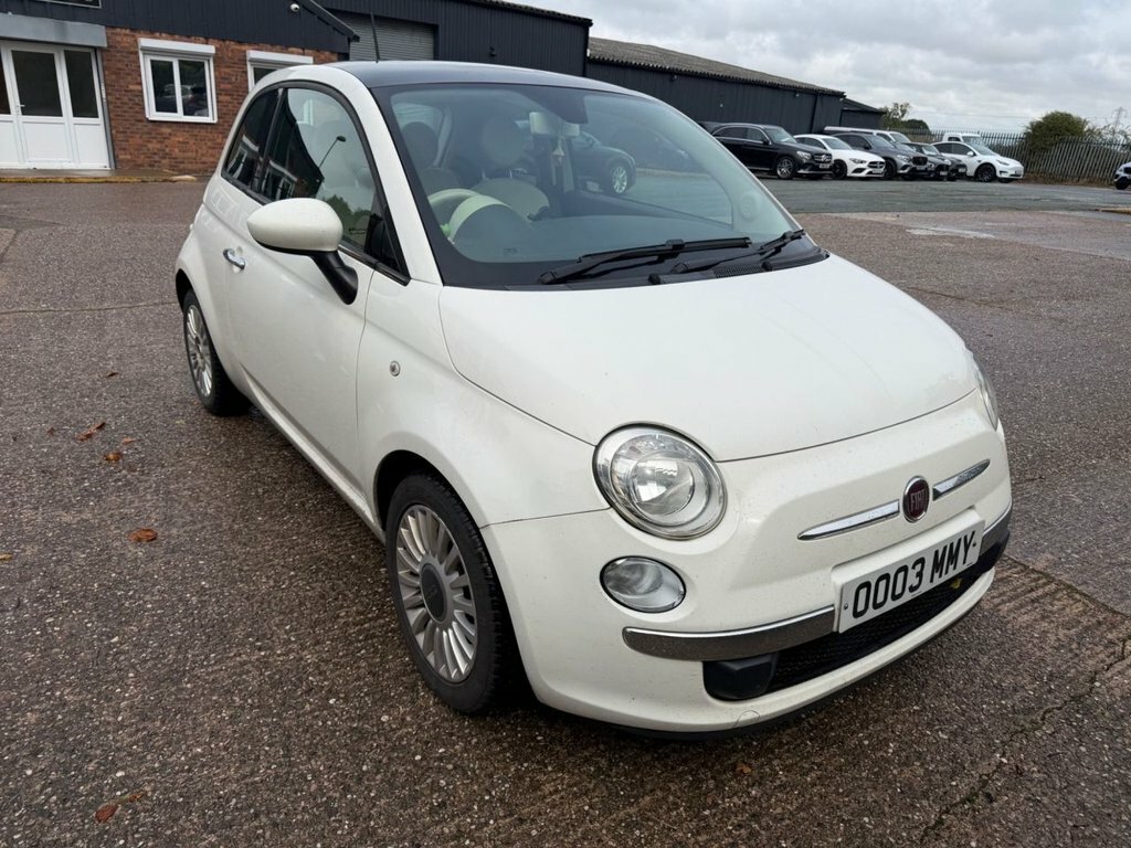 Fiat 500 Lounge Dualogic White #1