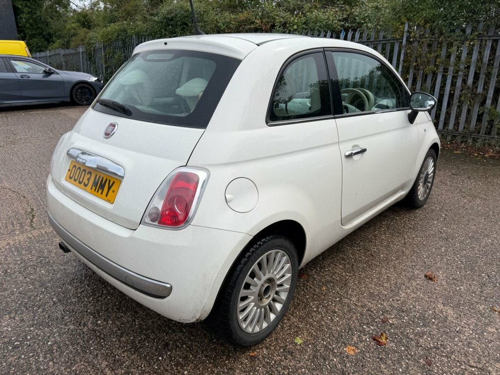 Fiat 500 Lounge Dualogic White #3