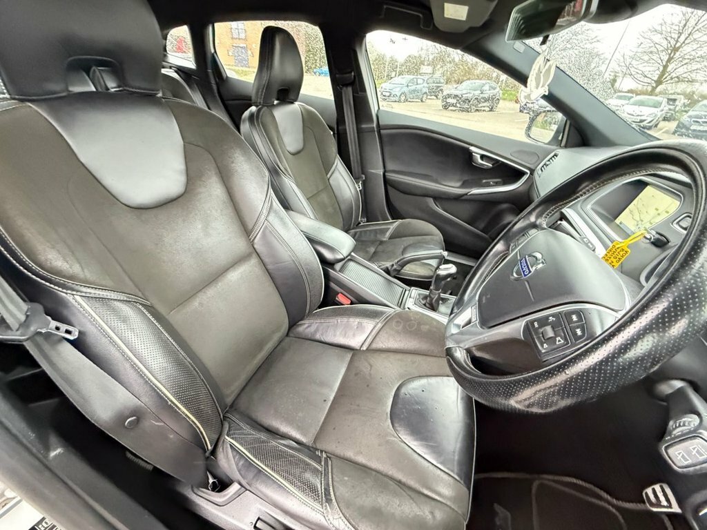 Volvo V40 D2 R-design Grey #3